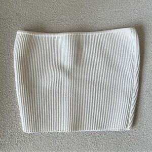 Aritzia Babaton Sculpt Knit Cropped Tube Top